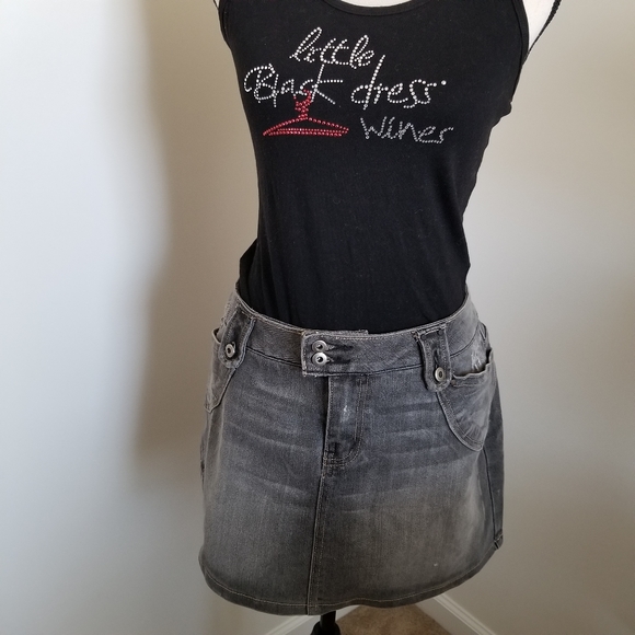 Mini jean skirt - Picture 5 of 6